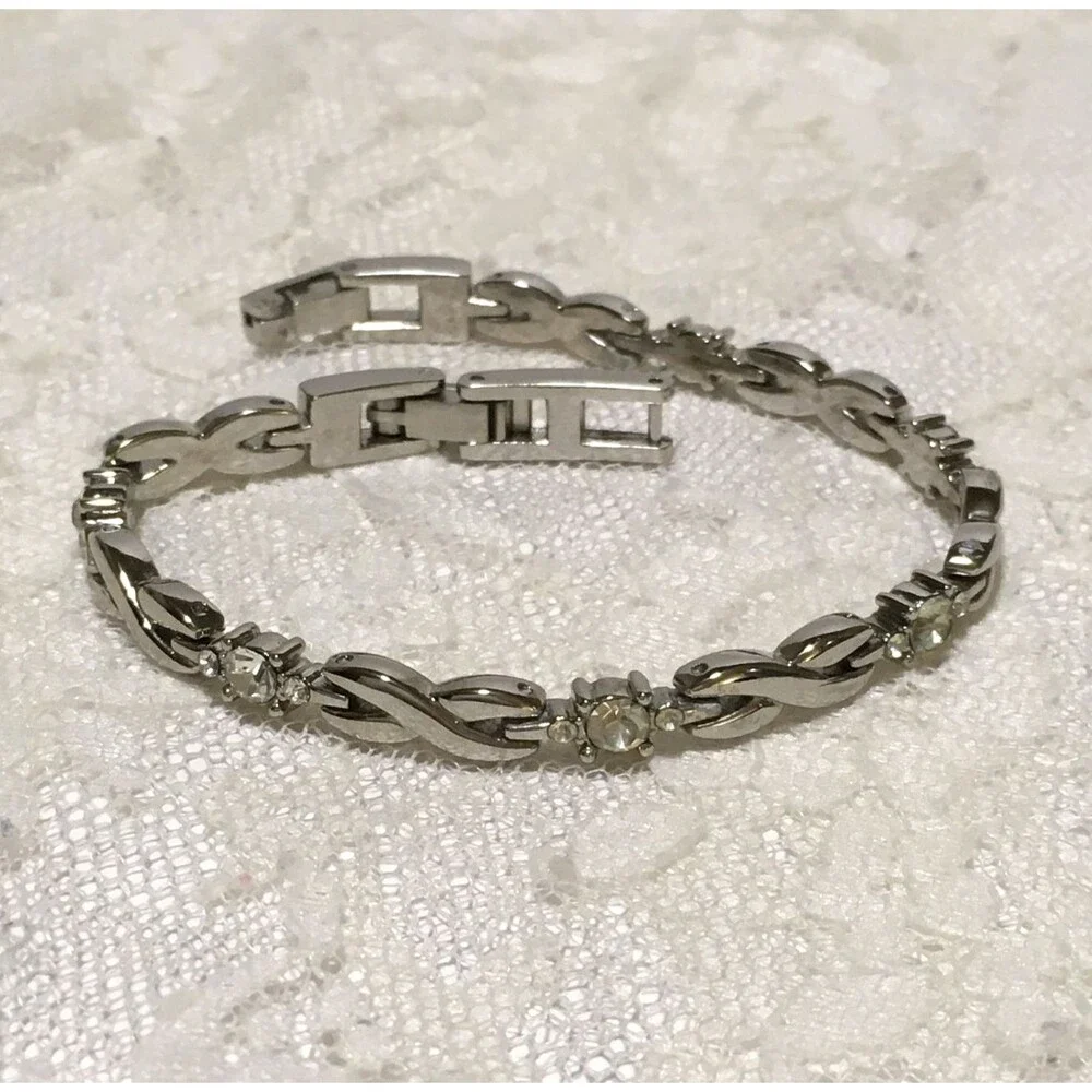 Vintage Anne Kein Chain Bracelet Silver Tone Rhinestone Accents Fold over clasp